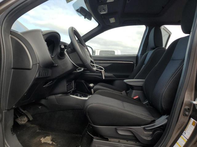 Photo 7 from auction – 2018 MITSUBISHI OUTLANDER with VIN JA4AZ3A33JZ049415