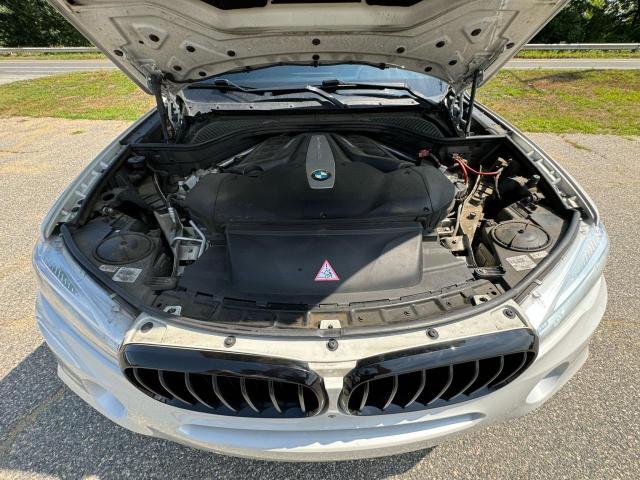 Photo 7 from auction – 2016 BMW X5 XDRIVE5 with VIN 5UXKR6C56G0J81705