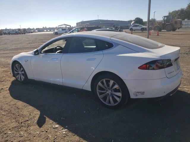 Photo 2 from auction – 2015 TESLA MODEL S 70 with VIN 5YJSA1S21FF095818