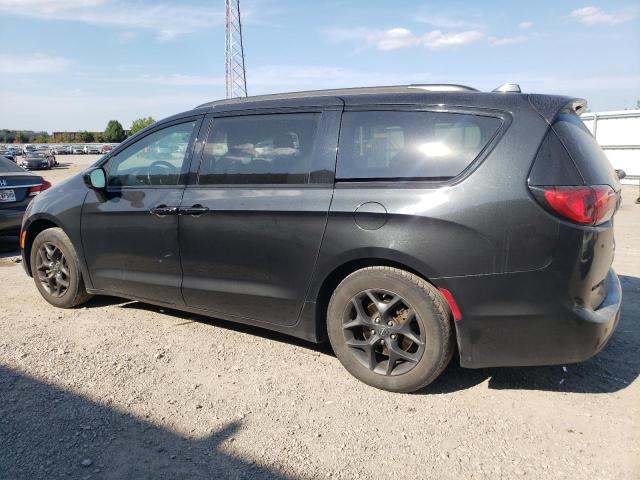 Photo 2 from auction – 2018 CHRYSLER PACIFICA T with VIN 2C4RC1EG5JR228982