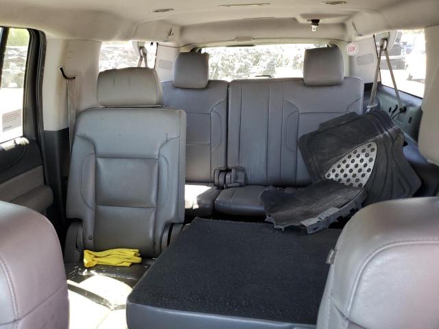 Photo 10 from auction – 2015 CHEVROLET SUBURBAN C with VIN 1GNSCJKC2FR272378