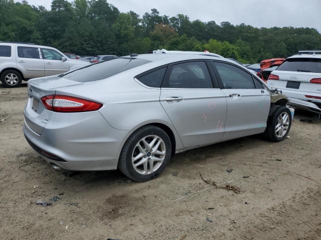 Photo 3 from auction – 2016 FORD FUSION SE with VIN 3FA6P0HD9GR312802
