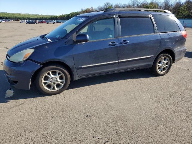 TOYOTA SIENNA XLE 2004 with VIN 5TDBA22C94S006164 - Photo from auction