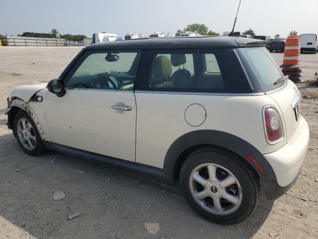 Photo 2 from auction – 2010 MINI COOPER with VIN WMWMF3C53ATZ24311