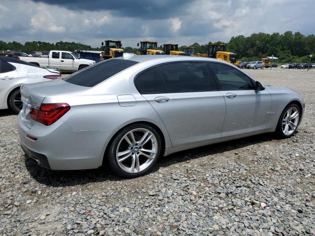 Photo 3 from auction – 2013 BMW 740 LI with VIN WBAYE4C59DD137159