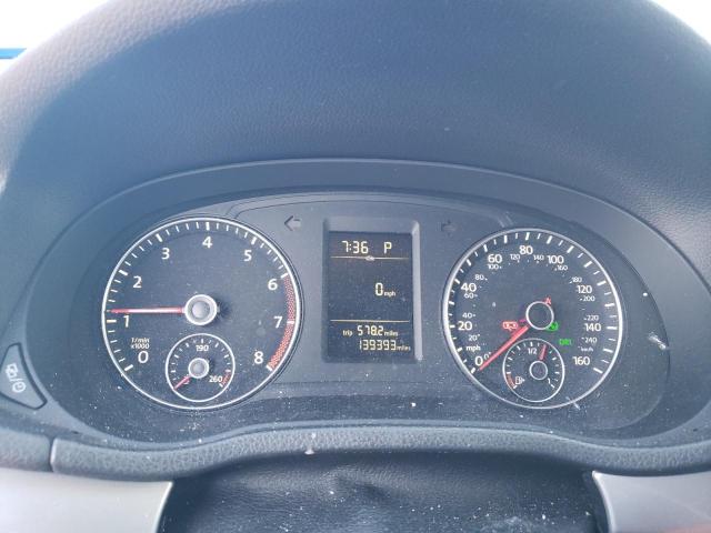 Photo 9 from auction – 2014 VOLKSWAGEN PASSAT S with VIN 1VWAS7A33EC062978