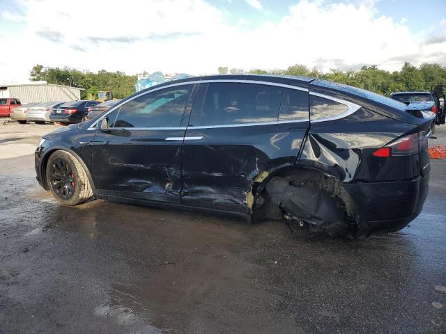 Photo 2 from auction – 2018 TESLA MODEL X with VIN 5YJXCAE27JF110942