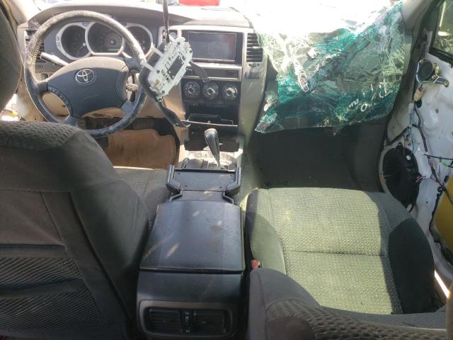 Photo 8 from auction – 2004 TOYOTA 4RUNNER SR with VIN JTEZU14R840018001