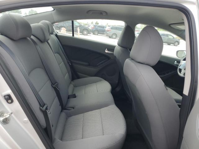 Photo 10 from auction – 2018 KIA FORTE LX with VIN 3KPFK4A75JE203871