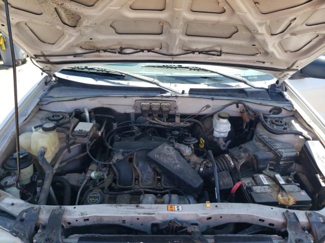 Photo 12 from auction – 2005 FORD ESCAPE XLT with VIN 1FMYU93155KC09774