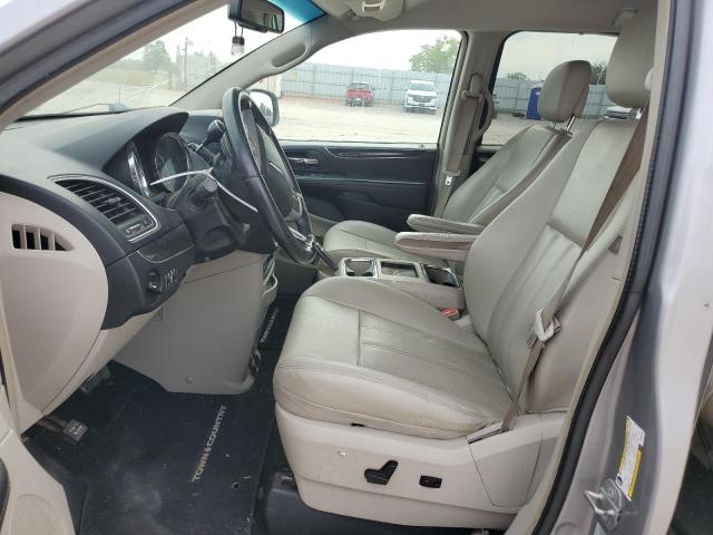 Photo 7 from auction – 2015 CHRYSLER TOWN & COU with VIN 2C4RC1BG2FR597259