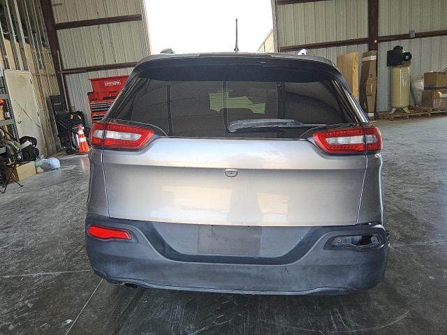 Photo 6 from auction – 2018 JEEP CHEROKEE L with VIN 1C4PJLCB4JD518097