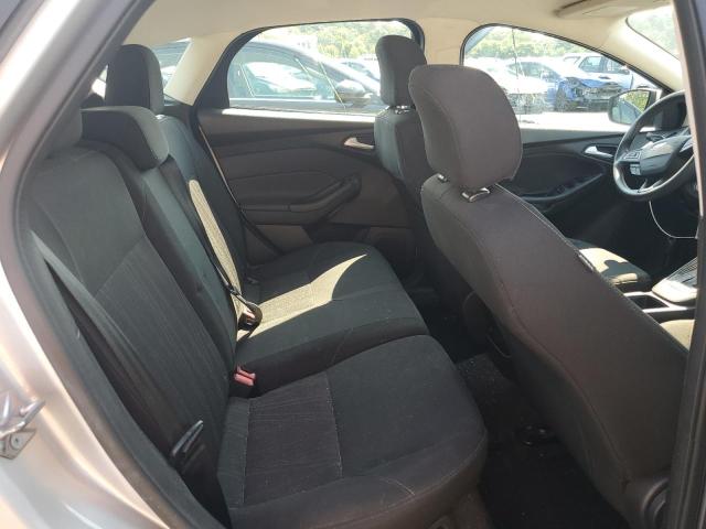 Photo 10 from auction – 2017 FORD FOCUS SE with VIN 1FADP3K22HL216929