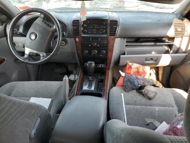 Photo 8 from auction – 2004 KIA SORENTO EX with VIN KNDJD733X45220343