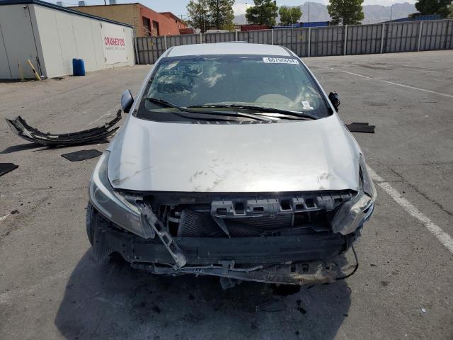 Photo 5 from auction – 2018 KIA FORTE LX with VIN 3KPFK4A78JE194020