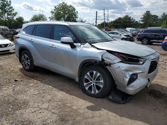 Photo 4 from auction – 2021 TOYOTA HIGHLANDER with VIN 5TDGZRBH6MS071024