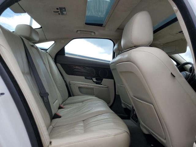 Photo 10 from auction – 2012 JAGUAR XJ with VIN SAJWA1CB2CLV34096
