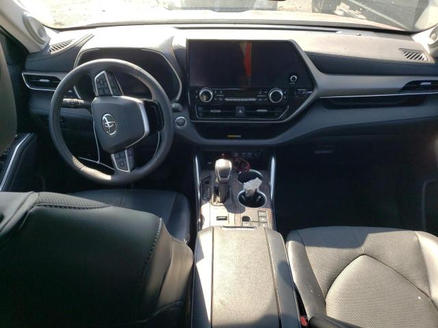Photo 8 from auction – 2023 TOYOTA HIGHLANDER with VIN 5TDXBRCH5PS584952