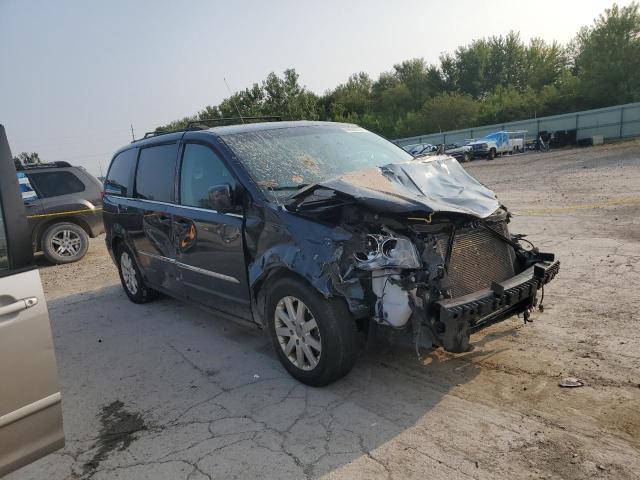 Photo 4 from auction – 2013 CHRYSLER TOWN & COU with VIN 2C4RC1BG3DR807882