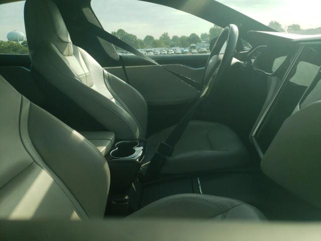 Photo 8 from auction – 2016 TESLA MODEL S with VIN 5YJSA1E28GF176988