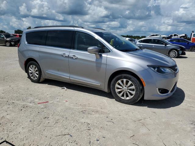 Photo 4 from auction – 2017 CHRYSLER PACIFICA T with VIN 2C4RC1BG0HR539153