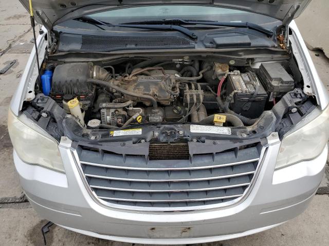 Photo 12 from auction – 2010 CHRYSLER TOWN & COU with VIN 2A4RR5D17AR166501