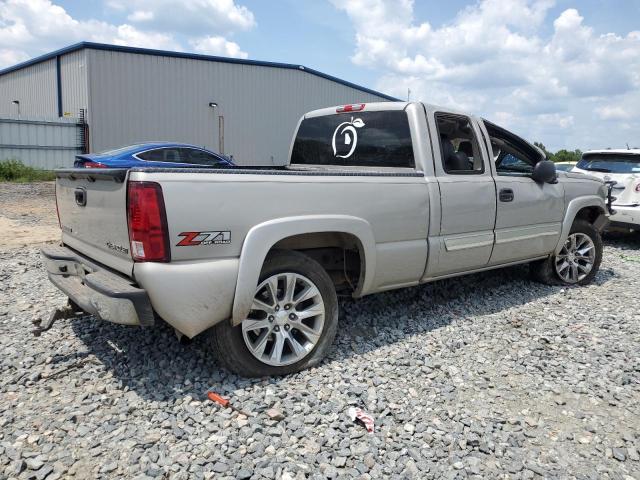 Photo 3 from auction – 2004 CHEVROLET SILVERADO with VIN 1GCEK19T14E357697