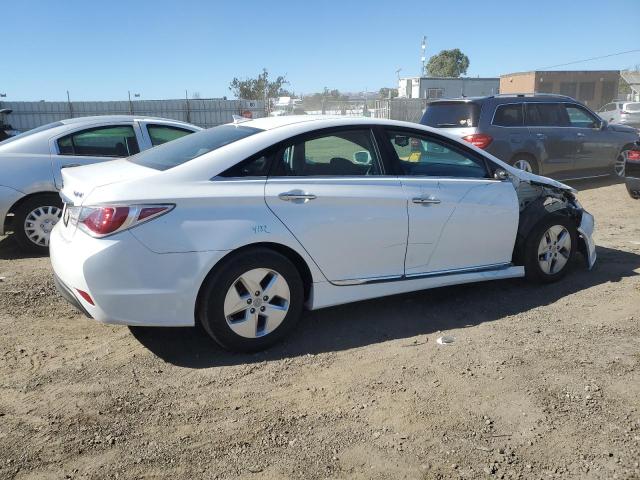 Фото 3 с аукциона – 2012 HYUNDAI SONATA HYB с VIN KMHEC4A44CA028142