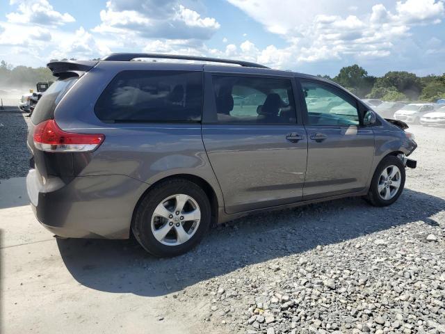 Photo 3 from auction – 2014 TOYOTA SIENNA LE with VIN 5TDKK3DCXES520297
