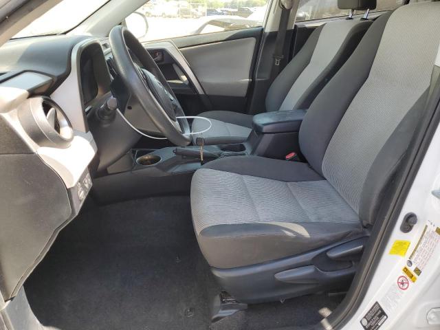Photo 7 from auction – 2015 TOYOTA RAV4 LE with VIN JTMZFREV9FD063159