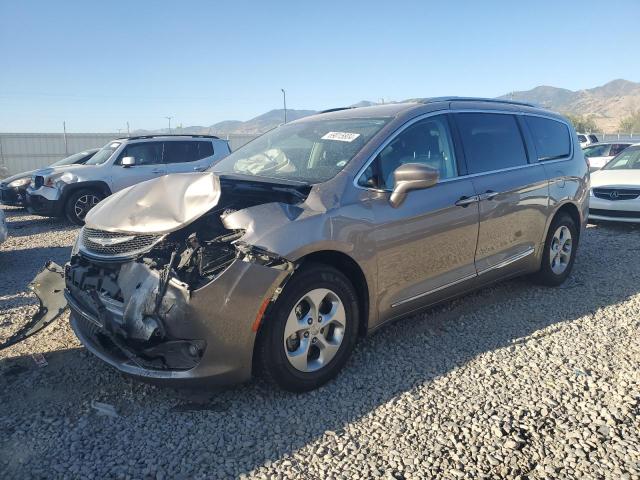 CHRYSLER PACIFICA T 2017 with VIN 2C4RC1EG0HR656064 - Photo from auction