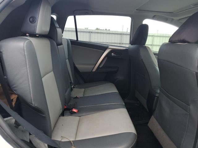 Photo 11 from auction – 2015 TOYOTA RAV4 LIMIT with VIN JTMYFREV1FJ026569