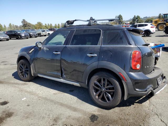 Photo 2 from auction – 2015 MINI COOPER S C with VIN WMWZC5C52FWP48500