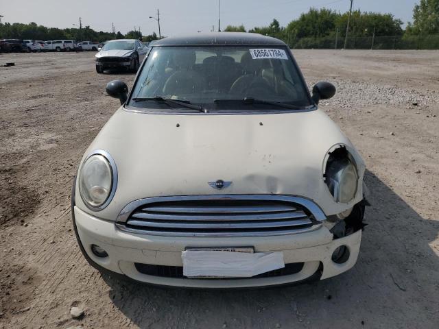 Photo 5 from auction – 2010 MINI COOPER with VIN WMWMF3C53ATZ24311