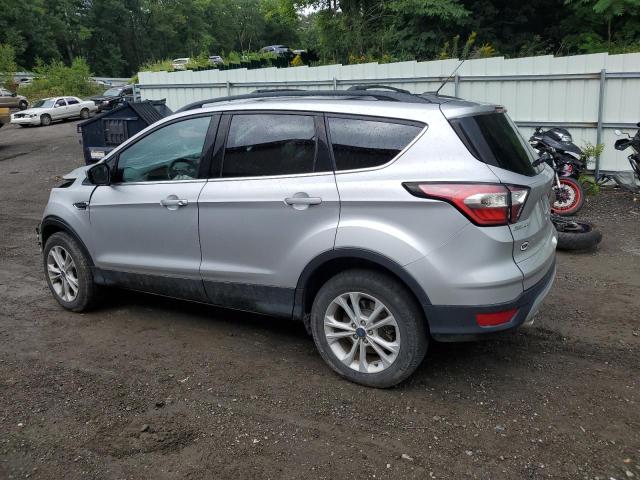 Photo 2 from auction – 2017 FORD ESCAPE SE with VIN 1FMCU9GD8HUD32377