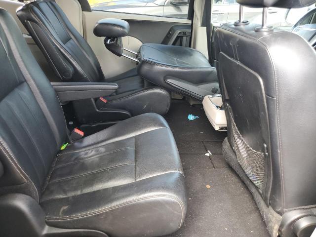 Photo 11 from auction – 2013 CHRYSLER TOWN & COU with VIN 2C4RC1BG6DR716041