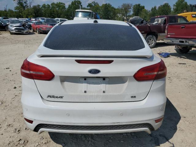 Photo 6 from auction – 2015 FORD FOCUS SE with VIN 1FADP3F21FL363914