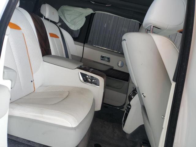 Photo 11 from auction – 2019 ROLLS-ROYCE CULLINAN with VIN SLA689X57KU114265