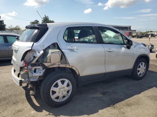 Photo 3 from auction – 2015 CHEVROLET TRAX LS with VIN KL7CJKSB4FB090221