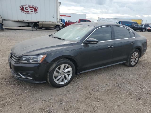 VOLKSWAGEN PASSAT SE 2018 with VIN 1VWBA7A31JC044237 - Photo from auction