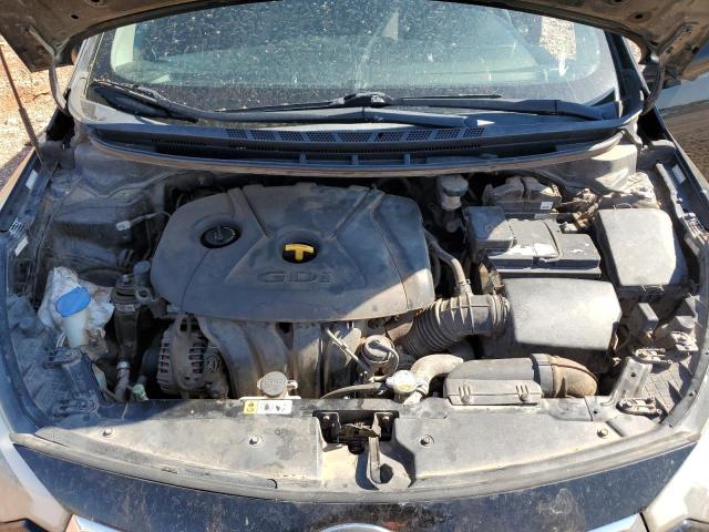 Photo 11 from auction – 2016 KIA FORTE LX with VIN KNAFK5A88G5607683