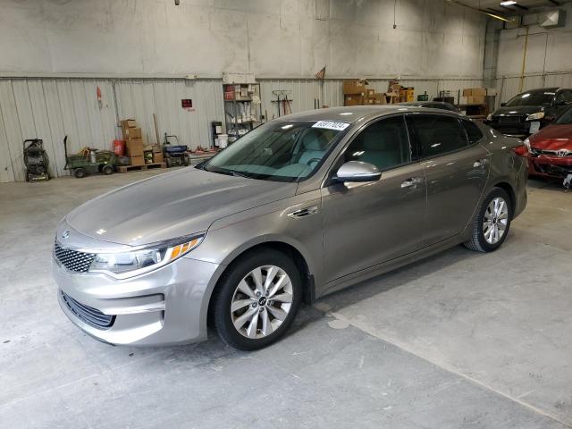 KIA OPTIMA EX 2018 with VIN 5XXGU4L35JG272916 - Photo from auction