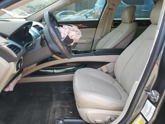 Photo 7 from auction – 2016 LINCOLN MKZ with VIN 3LN6L2G92GR627645