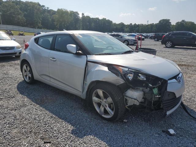 Photo 4 from auction – 2014 HYUNDAI VELOSTER with VIN KMHTC6AD1EU183378