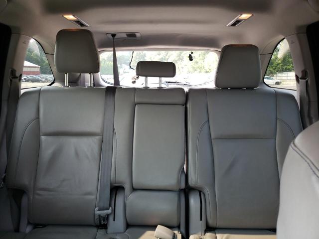 Photo 10 from auction – 2018 TOYOTA HIGHLANDER with VIN 5TDJZRFH2JS904202