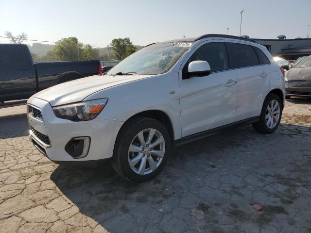 MITSUBISHI OUTLANDER 2015 with VIN 4A4AR4AU8FE013618 - Photo from auction