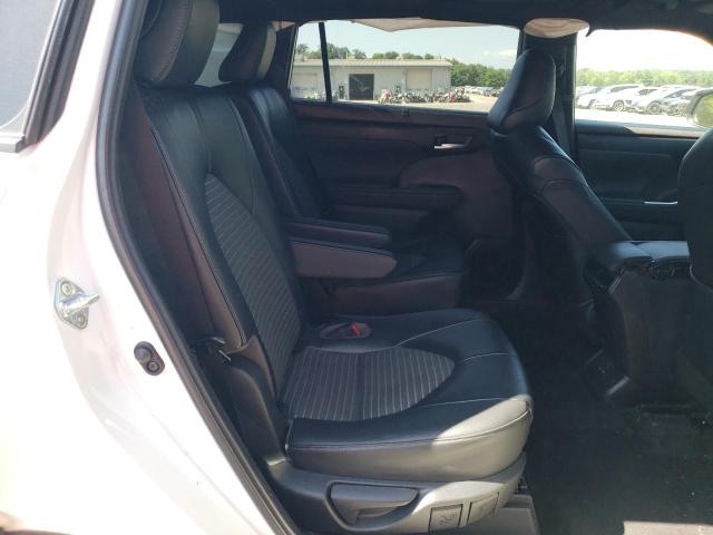 Photo 11 from auction – 2023 TOYOTA HIGHLANDER with VIN 5TDKDRBH0PS030241