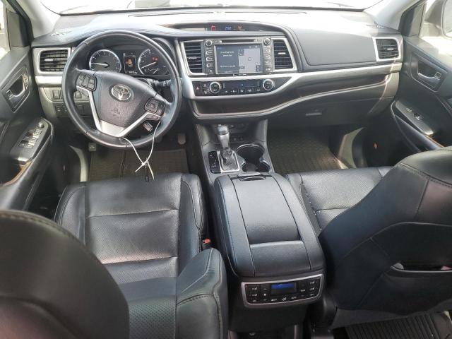 Photo 8 from auction – 2018 TOYOTA HIGHLANDER with VIN 5TDDZRFH4JS909530