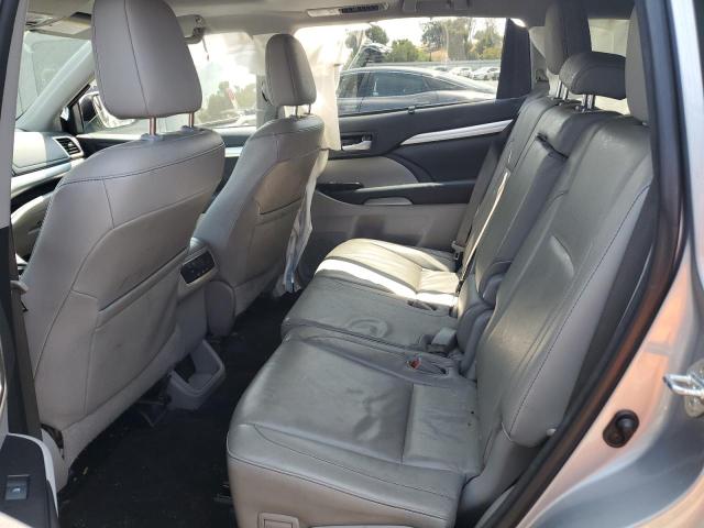 Photo 11 from auction – 2015 TOYOTA HIGHLANDER with VIN 5TDKKRFH7FS056673
