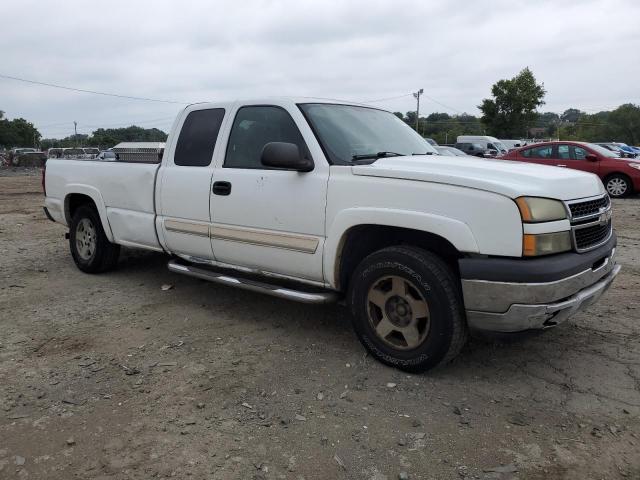 Photo 4 from auction – 2006 CHEVROLET SILVERADO with VIN 1GCEK19Z36E157007